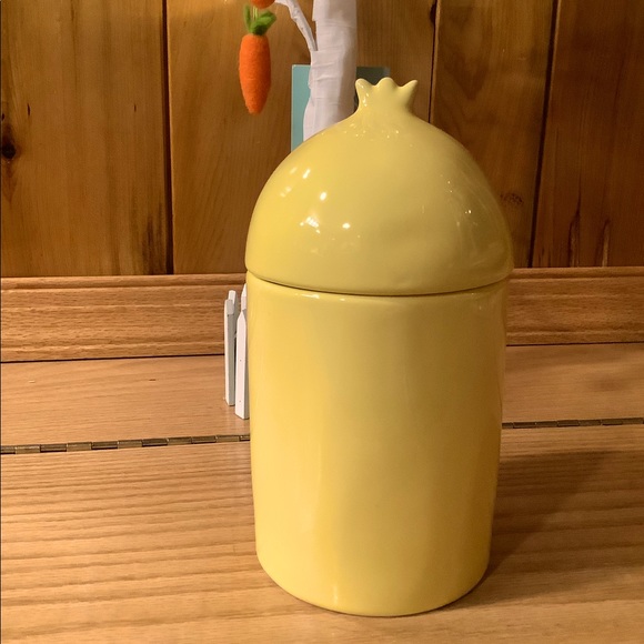Rae Dunn Store Jar with Chick Lid - Picture 2 of 3